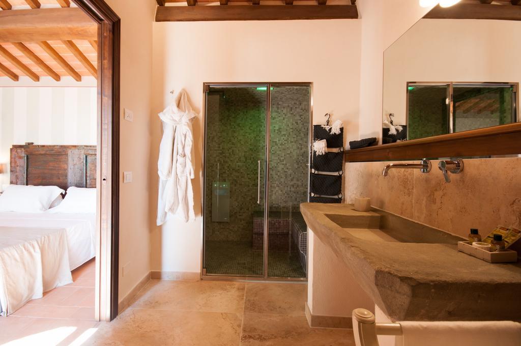 Agriturismo Borgo Tra Gli Olivi Castiglion Fiorentino Exterior foto