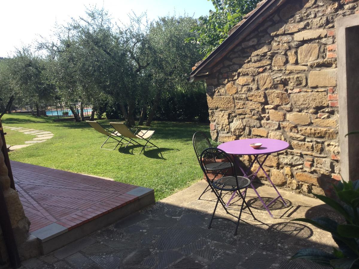 Agriturismo Borgo Tra Gli Olivi Castiglion Fiorentino Exterior foto